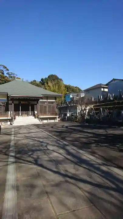 仏持院の本殿・本堂