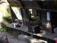 名草厳島神社の本殿