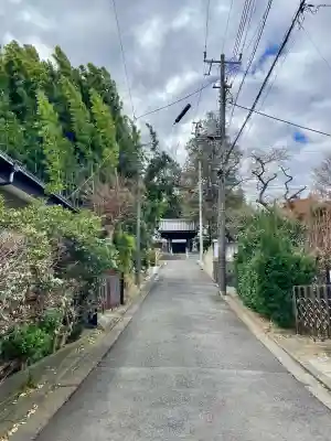 本乗寺の{uncategorized: "未分類", other: "その他", undefined: "問題あり", building: "その他建物", grave: "お墓", sacred_gate: "鳥居", guardian: "狛犬", statue: "像", buddha: "仏像", history: "歴史", nature: "自然", garden: "庭園", animal: "動物", pagoda: "塔", temizu: "手水舎", mountain_gate: "山門・神門", sanctuary: "本殿・本堂", subordinate: "末社・摂社", art: "芸術", scenery: "景色", jizo: "地蔵", ema: "絵馬", goshuin: "御朱印", omikuji: "おみくじ", items: "授与品その他", amulet: "お守り", goshuincho: "御朱印帳", eats: "食事", festival: "お祭り", votive_dance: "神楽", shichigosan: "七五三参", wedding: "結婚式", experience: "体験その他", initially: "初詣", around: "周辺", anti_infection: "感染症対策"}