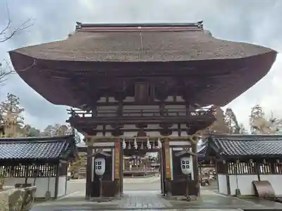 沙沙貴神社の山門・神門