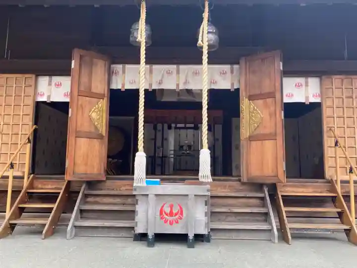 鶴見神社の本殿・本堂