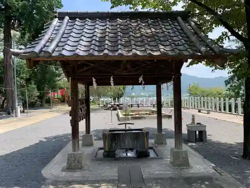 賀茂別雷神社の手水舎