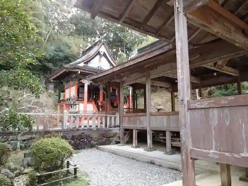 鳴無神社の本殿