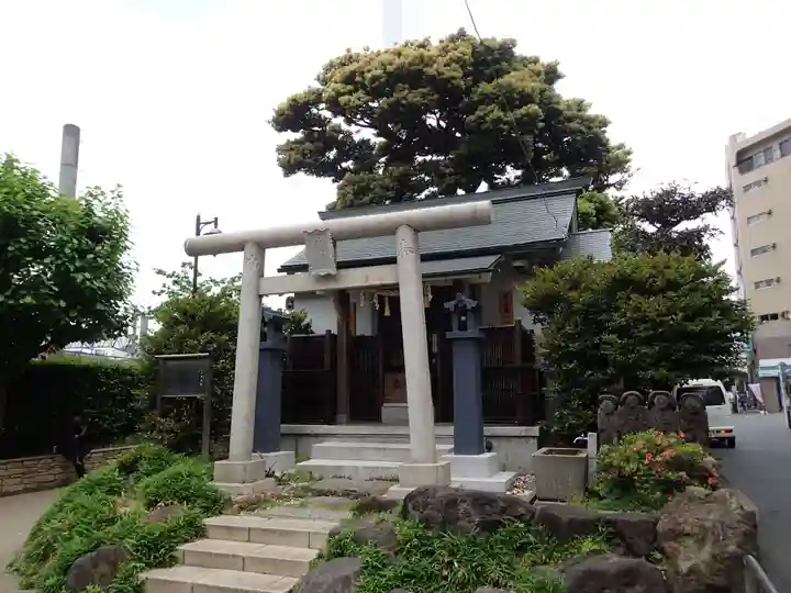 池袋水天宮の鳥居