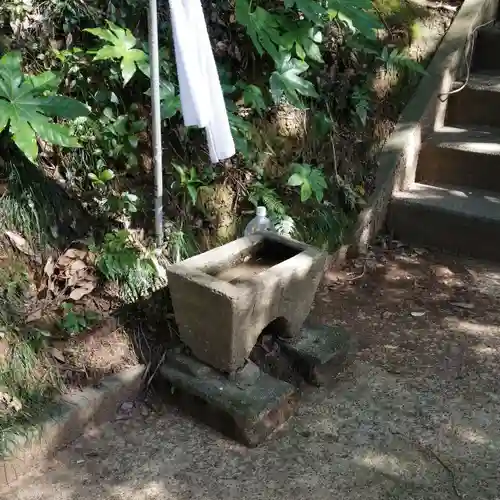 八幡神社の手水舎