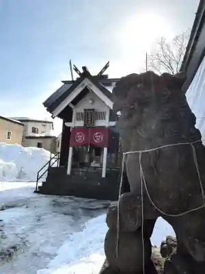 星置神社の{uncategorized: "未分類", other: "その他", undefined: "問題あり", building: "その他建物", grave: "お墓", sacred_gate: "鳥居", guardian: "狛犬", statue: "像", buddha: "仏像", history: "歴史", nature: "自然", garden: "庭園", animal: "動物", pagoda: "塔", temizu: "手水舎", mountain_gate: "山門・神門", sanctuary: "本殿・本堂", subordinate: "末社・摂社", art: "芸術", scenery: "景色", jizo: "地蔵", ema: "絵馬", goshuin: "御朱印", omikuji: "おみくじ", items: "授与品その他", amulet: "お守り", goshuincho: "御朱印帳", eats: "食事", festival: "お祭り", votive_dance: "神楽", shichigosan: "七五三参", wedding: "結婚式", experience: "体験その他", initially: "初詣", around: "周辺", anti_infection: "感染症対策"}
