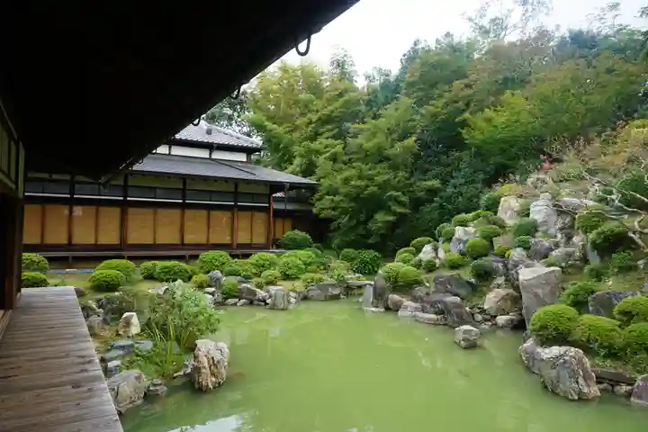 智積院の庭園
