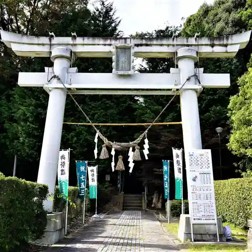 滑川神社 - 仕事と子どもの守り神の鳥居