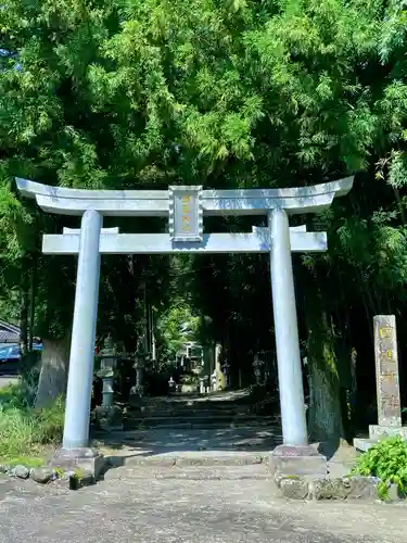 国造神社の鳥居