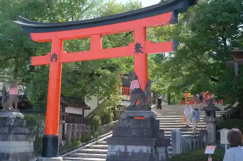 伏見稲荷大社の鳥居