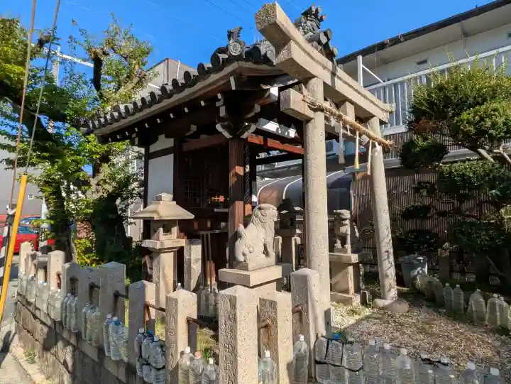 弁財天の{uncategorized: "未分類", other: "その他", undefined: "問題あり", building: "その他建物", grave: "お墓", sacred_gate: "鳥居", guardian: "狛犬", statue: "像", buddha: "仏像", history: "歴史", nature: "自然", garden: "庭園", animal: "動物", pagoda: "塔", temizu: "手水舎", mountain_gate: "山門・神門", sanctuary: "本殿・本堂", subordinate: "末社・摂社", art: "芸術", scenery: "景色", jizo: "地蔵", ema: "絵馬", goshuin: "御朱印", omikuji: "おみくじ", items: "授与品その他", amulet: "お守り", goshuincho: "御朱印帳", eats: "食事", festival: "お祭り", votive_dance: "神楽", shichigosan: "七五三参", wedding: "結婚式", experience: "体験その他", initially: "初詣", around: "周辺", anti_infection: "感染症対策"}