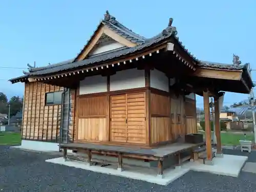 星宮神社（赤見町）の本殿・本堂