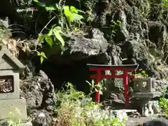 西森稲荷大明神(神奈川県)