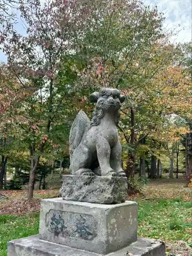 中小屋神社の狛犬