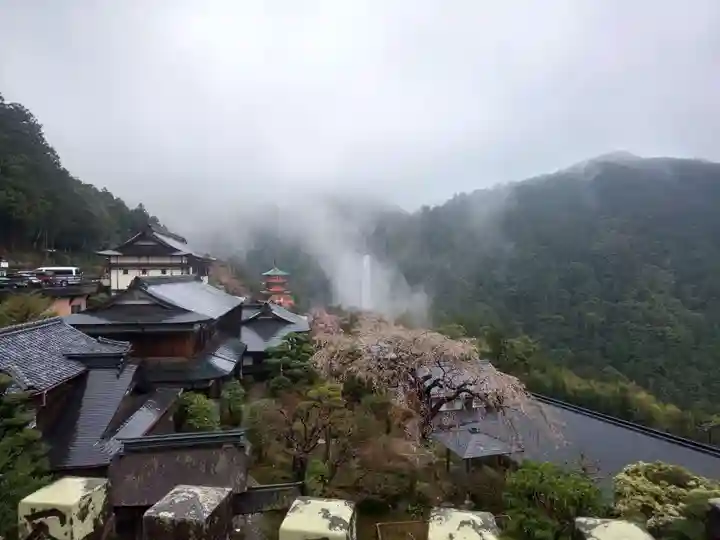 青岸渡寺のその他建物