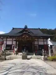 水上寺(成田山水上不動尊) の本殿