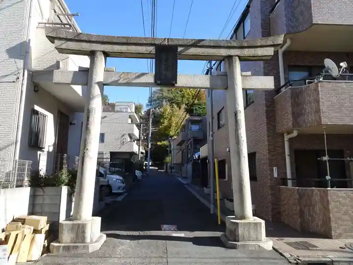 若宮八幡宮の鳥居