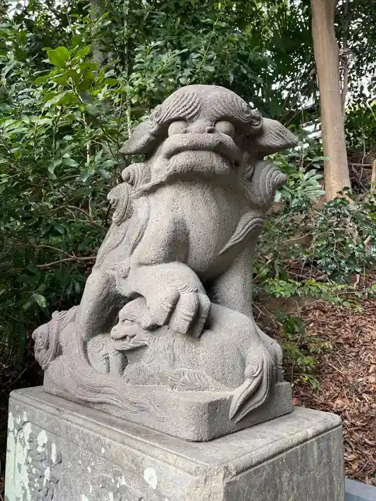 白旗神社(品濃白旗神社)の狛犬