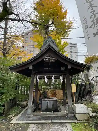 素盞雄神社の手水舎