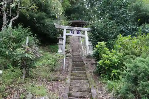 大六天麻王神社の鳥居