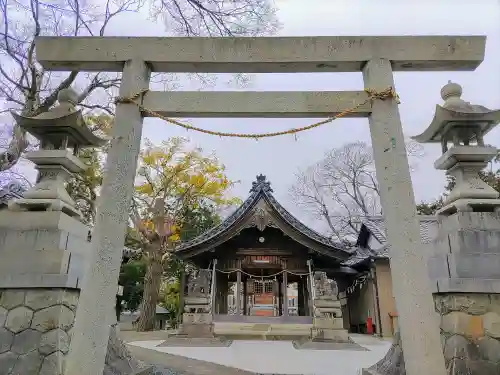 八龍社（福徳町）の鳥居