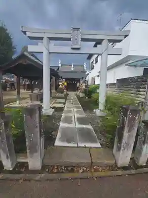 御嶽神社(小児玉稲荷社)の鳥居