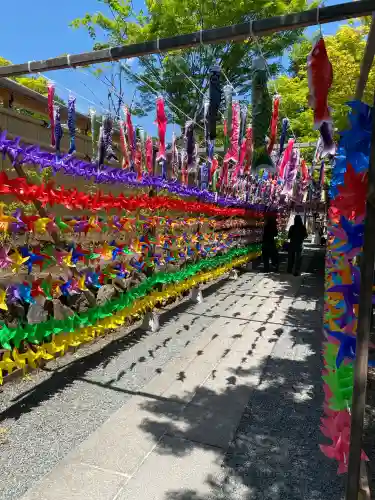 宝徳寺の{uncategorized: "未分類", other: "その他", undefined: "問題あり", building: "その他建物", grave: "お墓", sacred_gate: "鳥居", guardian: "狛犬", statue: "像", buddha: "仏像", history: "歴史", nature: "自然", garden: "庭園", animal: "動物", pagoda: "塔", temizu: "手水舎", mountain_gate: "山門・神門", sanctuary: "本殿・本堂", subordinate: "末社・摂社", art: "芸術", scenery: "景色", jizo: "地蔵", ema: "絵馬", goshuin: "御朱印", omikuji: "おみくじ", items: "授与品その他", amulet: "お守り", goshuincho: "御朱印帳", eats: "食事", festival: "お祭り", votive_dance: "神楽", shichigosan: "七五三参", wedding: "結婚式", experience: "体験その他", initially: "初詣", around: "周辺", anti_infection: "感染症対策"}