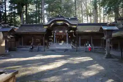 諏訪大社の本殿・本堂