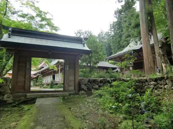 華厳寺(岐阜県)