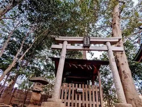 検見川神社の末社