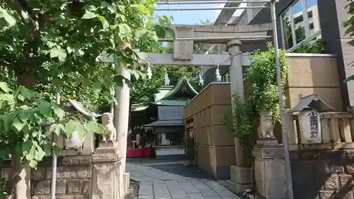 小野照崎神社の鳥居
