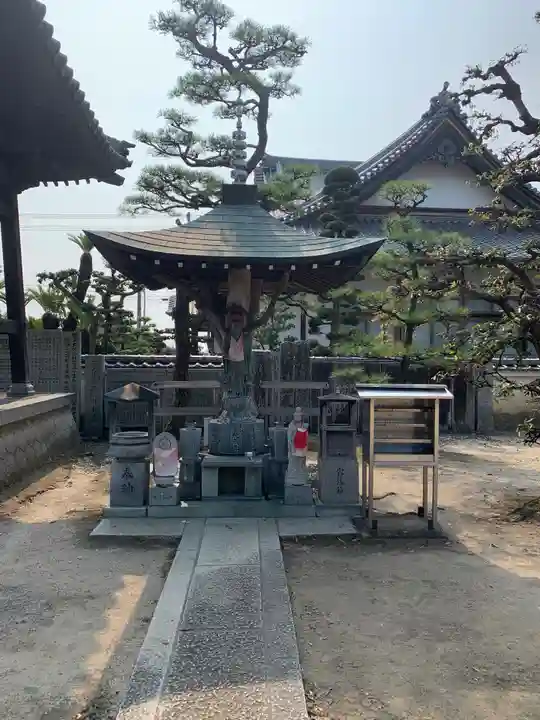 西林寺のその他建物