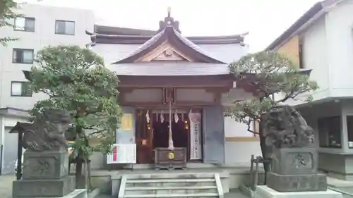 穏田神社の建物その他