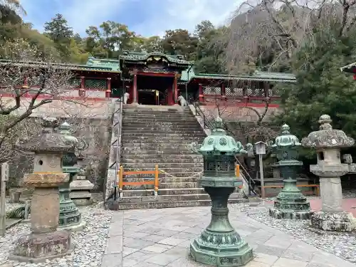 久能山東照宮の{uncategorized: "未分類", other: "その他", undefined: "問題あり", building: "その他建物", grave: "お墓", sacred_gate: "鳥居", guardian: "狛犬", statue: "像", buddha: "仏像", history: "歴史", nature: "自然", garden: "庭園", animal: "動物", pagoda: "塔", temizu: "手水舎", mountain_gate: "山門・神門", sanctuary: "本殿・本堂", subordinate: "末社・摂社", art: "芸術", scenery: "景色", jizo: "地蔵", ema: "絵馬", goshuin: "御朱印", omikuji: "おみくじ", items: "授与品その他", amulet: "お守り", goshuincho: "御朱印帳", eats: "食事", festival: "お祭り", votive_dance: "神楽", shichigosan: "七五三参", wedding: "結婚式", experience: "体験その他", initially: "初詣", around: "周辺", anti_infection: "感染症対策"}