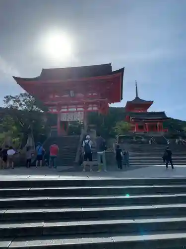 清水寺の山門