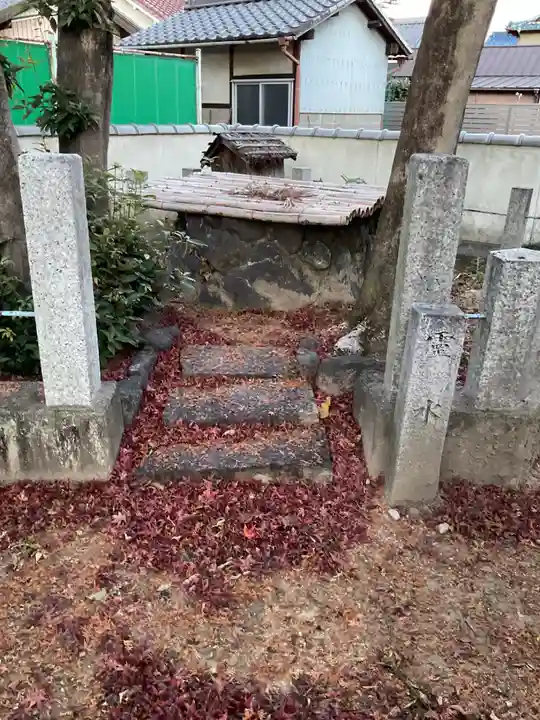 天神社・覚明堂(牛山町)のその他建物
