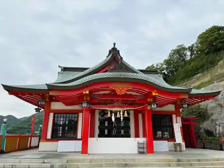 高橋稲荷神社の本殿・本堂