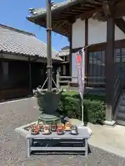 浄土宗　西念寺の建物その他