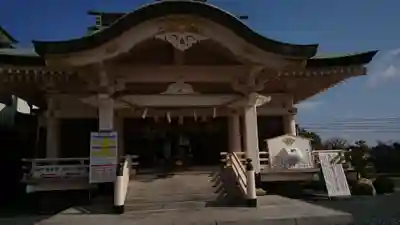 岡山神社の本殿・本堂