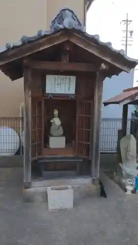 延命地蔵尊の本殿・本堂