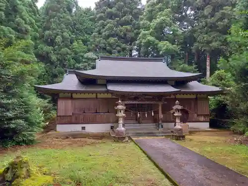 若一王子宮の本殿