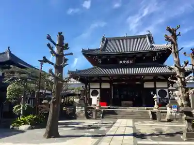 弘福寺の本殿・本堂