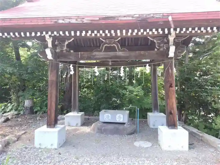 丸瀬布神社の手水舎