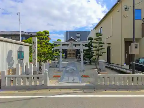 桐本稲荷神社の鳥居