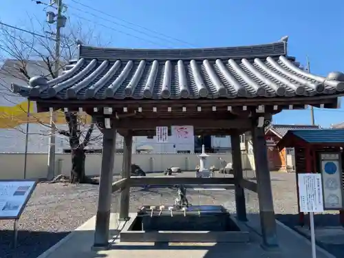 津観音の手水舎