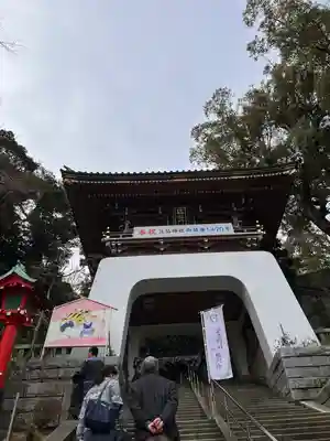 江島神社の山門・神門