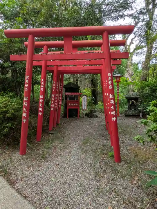 今山大師寺の{uncategorized: "未分類", other: "その他", undefined: "問題あり", building: "その他建物", grave: "お墓", sacred_gate: "鳥居", guardian: "狛犬", statue: "像", buddha: "仏像", history: "歴史", nature: "自然", garden: "庭園", animal: "動物", pagoda: "塔", temizu: "手水舎", mountain_gate: "山門・神門", sanctuary: "本殿・本堂", subordinate: "末社・摂社", art: "芸術", scenery: "景色", jizo: "地蔵", ema: "絵馬", goshuin: "御朱印", omikuji: "おみくじ", items: "授与品その他", amulet: "お守り", goshuincho: "御朱印帳", eats: "食事", festival: "お祭り", votive_dance: "神楽", shichigosan: "七五三参", wedding: "結婚式", experience: "体験その他", initially: "初詣", around: "周辺", anti_infection: "感染症対策"}