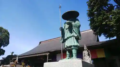 瑞光寺の像