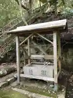 住吉神社の{uncategorized: "未分類", other: "その他", undefined: "問題あり", building: "その他建物", grave: "お墓", sacred_gate: "鳥居", guardian: "狛犬", statue: "像", buddha: "仏像", history: "歴史", nature: "自然", garden: "庭園", animal: "動物", pagoda: "塔", temizu: "手水舎", mountain_gate: "山門・神門", sanctuary: "本殿・本堂", subordinate: "末社・摂社", art: "芸術", scenery: "景色", jizo: "地蔵", ema: "絵馬", goshuin: "御朱印", omikuji: "おみくじ", items: "授与品その他", amulet: "お守り", goshuincho: "御朱印帳", eats: "食事", festival: "お祭り", votive_dance: "神楽", shichigosan: "七五三参", wedding: "結婚式", experience: "体験その他", initially: "初詣", around: "周辺", anti_infection: "感染症対策"}