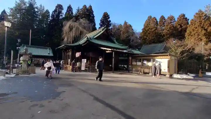 仙台東照宮の{uncategorized: "未分類", other: "その他", undefined: "問題あり", building: "その他建物", grave: "お墓", sacred_gate: "鳥居", guardian: "狛犬", statue: "像", buddha: "仏像", history: "歴史", nature: "自然", garden: "庭園", animal: "動物", pagoda: "塔", temizu: "手水舎", mountain_gate: "山門・神門", sanctuary: "本殿・本堂", subordinate: "末社・摂社", art: "芸術", scenery: "景色", jizo: "地蔵", ema: "絵馬", goshuin: "御朱印", omikuji: "おみくじ", items: "授与品その他", amulet: "お守り", goshuincho: "御朱印帳", eats: "食事", festival: "お祭り", votive_dance: "神楽", shichigosan: "七五三参", wedding: "結婚式", experience: "体験その他", initially: "初詣", around: "周辺", anti_infection: "感染症対策"}